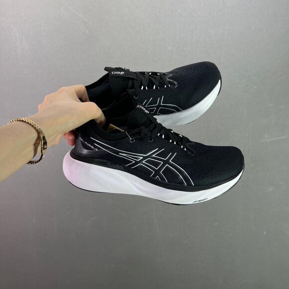 ASICS Gel-Kayano 28 running shoes/sports shoes - Picture 1 of 8